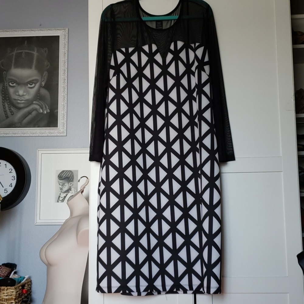 Ashley Stewart Black & White Abstract Print Dress